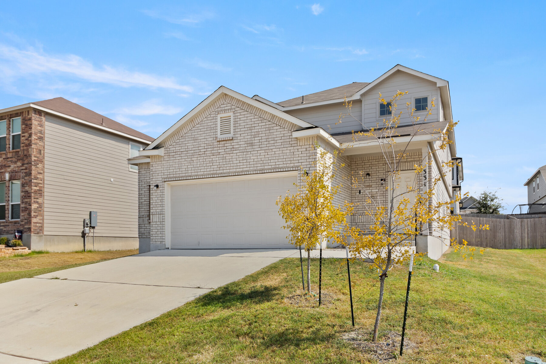 331 Saddle Leaf property photo 1