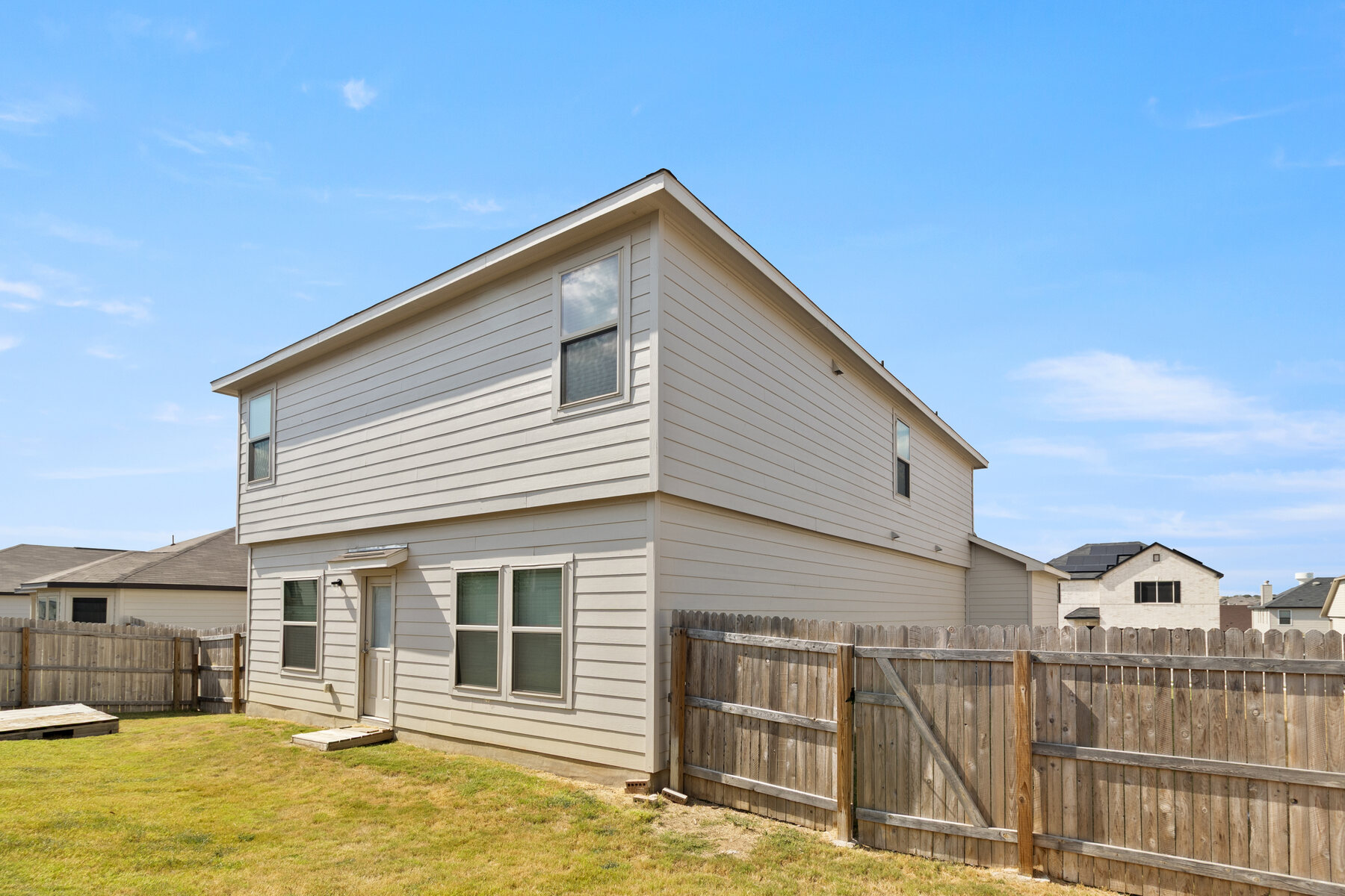 331 Saddle Leaf property photo 6